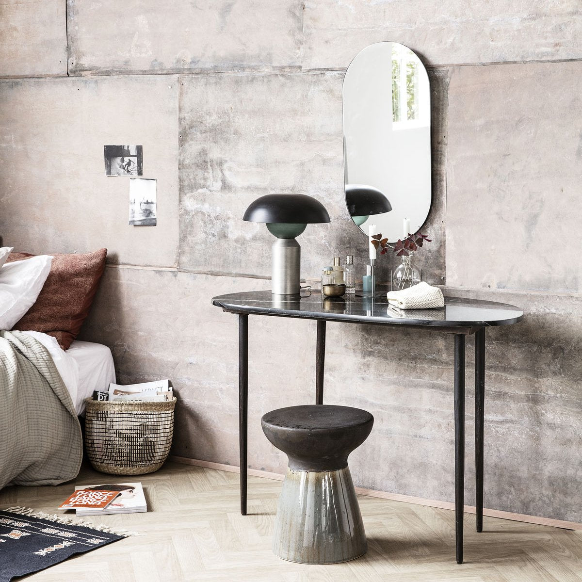 BUREAU MARBRE NOIR