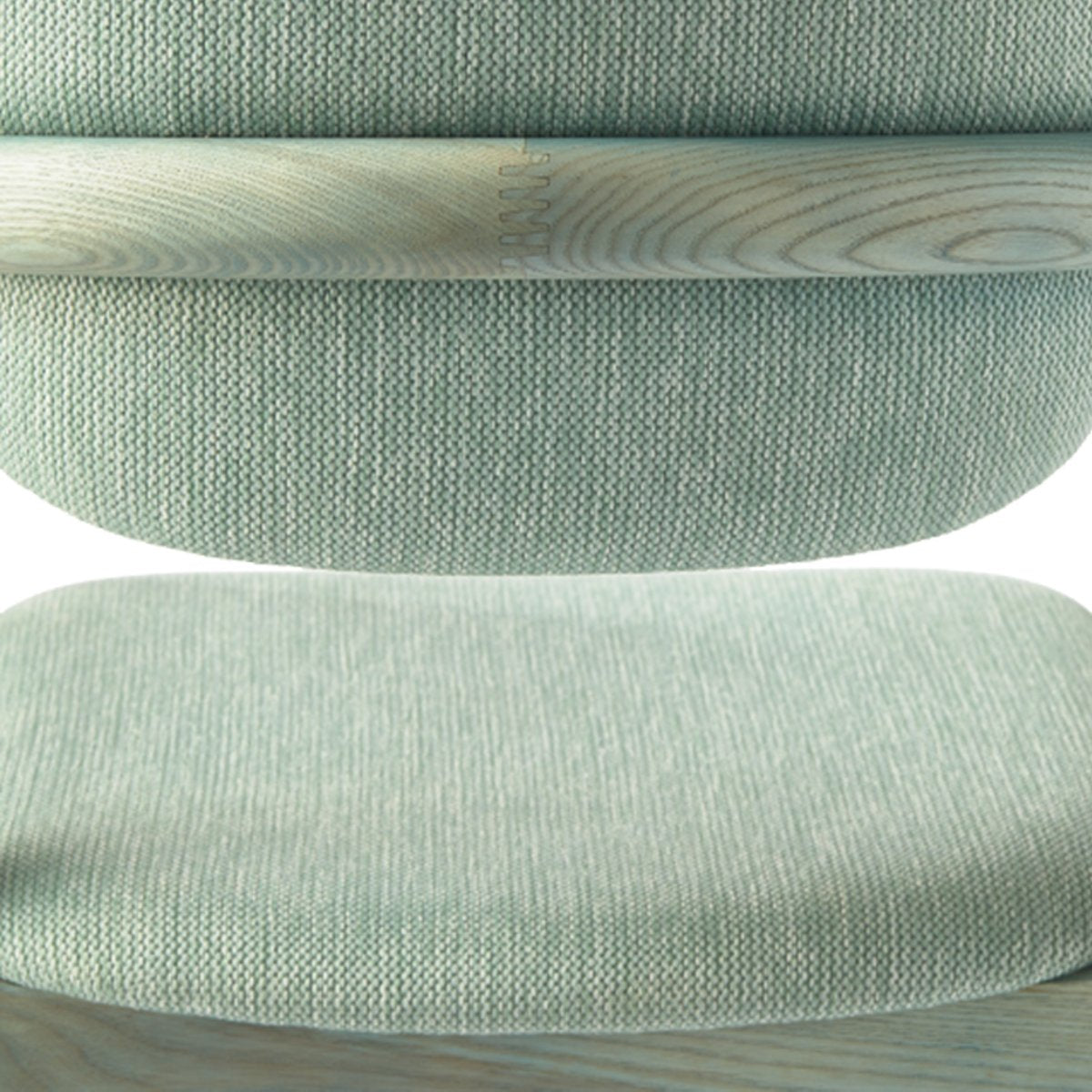 CHAISE HENRY