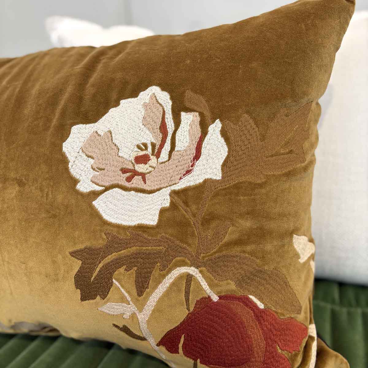 COUSSIN FLEUR 50 x 80 - GOLD