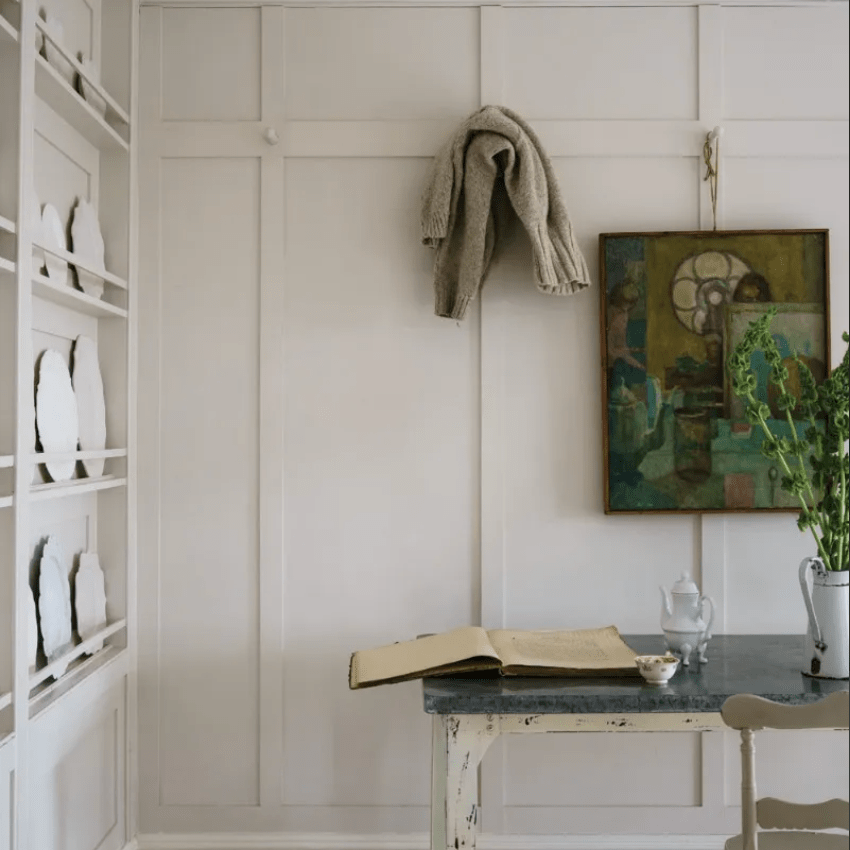 SCHOOL HOUSE WHITE N°291