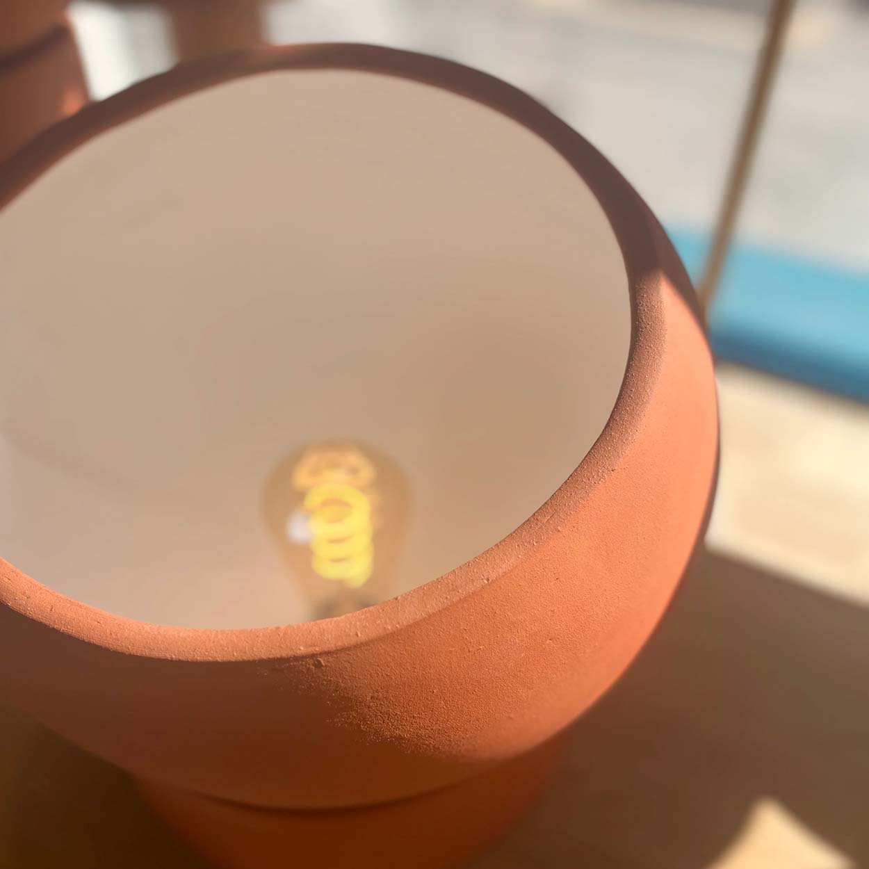 LAMPE TERRA