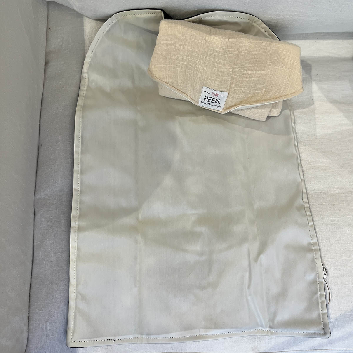 MATELAS À LANGER NOMADE