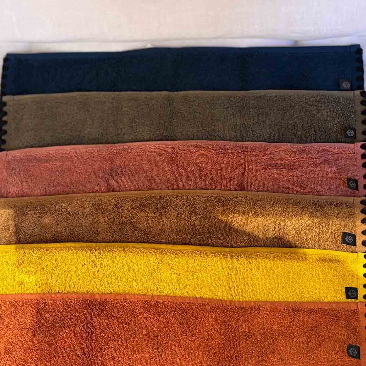 SERVIETTE INVITÉ