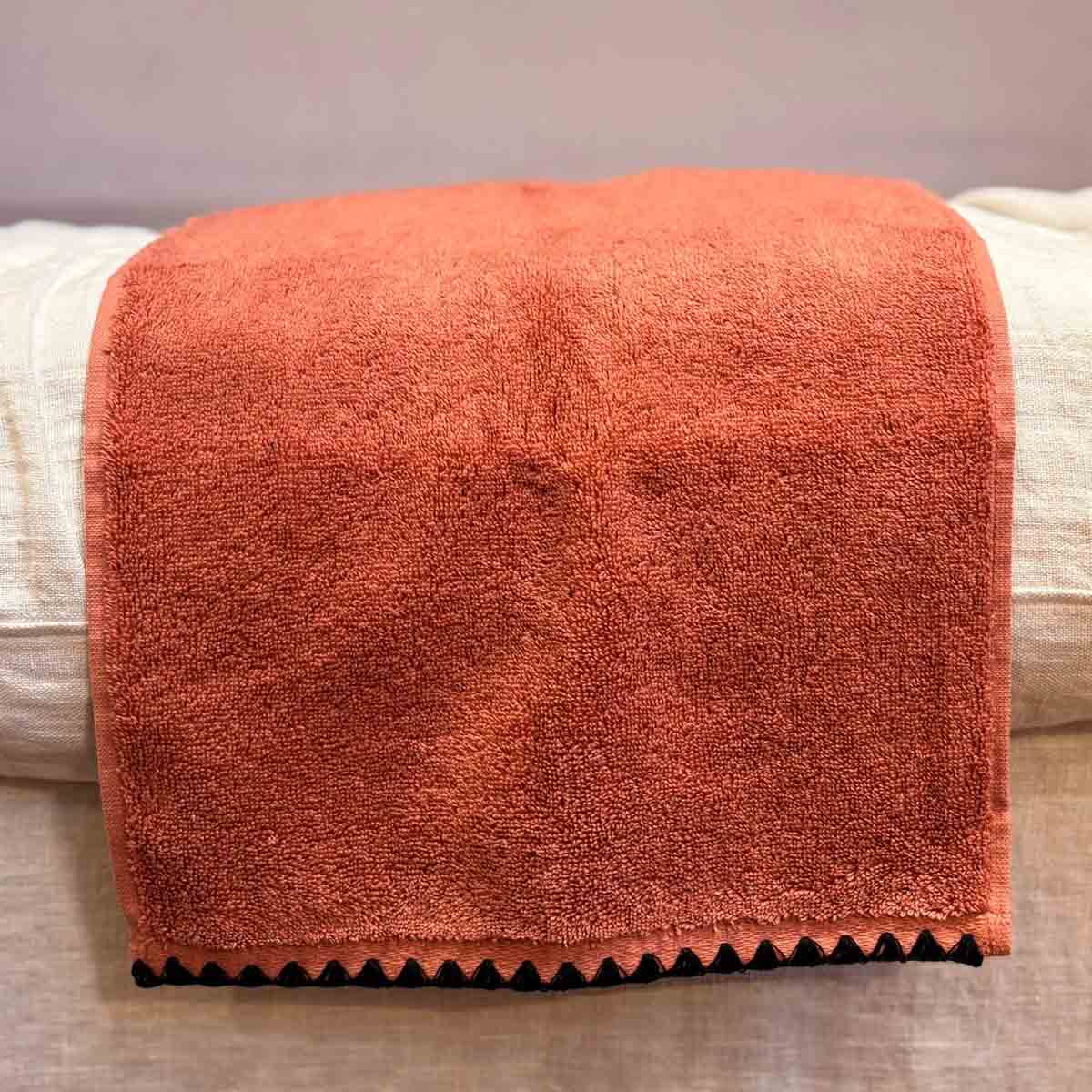 SERVIETTE INVITÉ