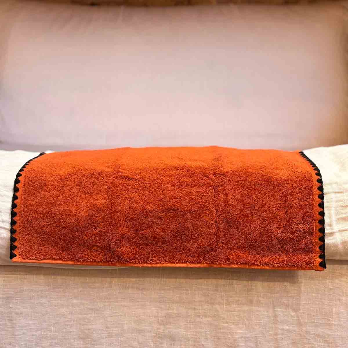 SERVIETTE INVITÉ
