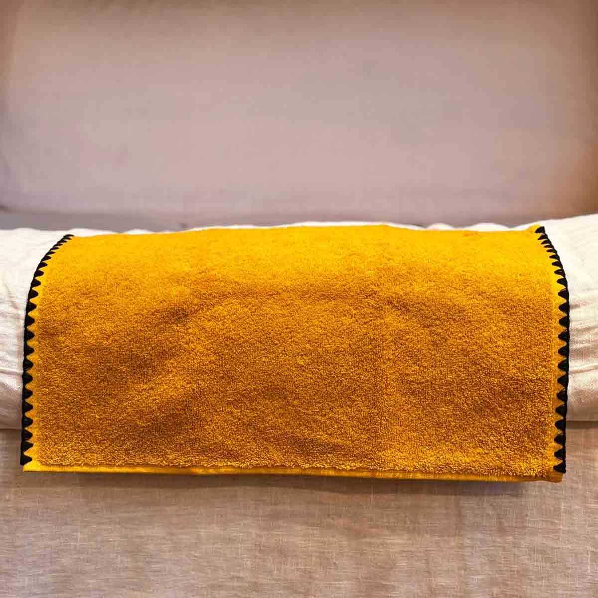 SERVIETTE INVITÉ