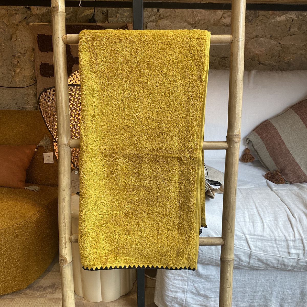 SERVIETTE DE BAIN ISSEY