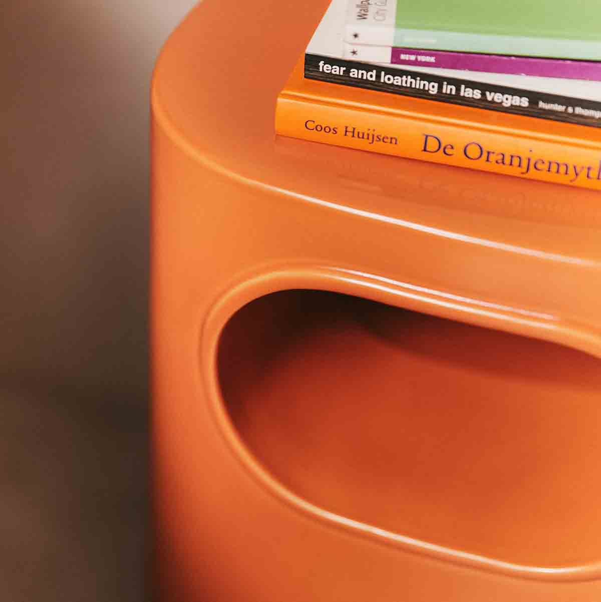 TABLE SPACE ORANGE