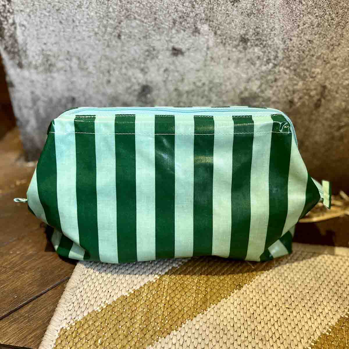 TROUSSE ENDUITE - RAYURES VERTE