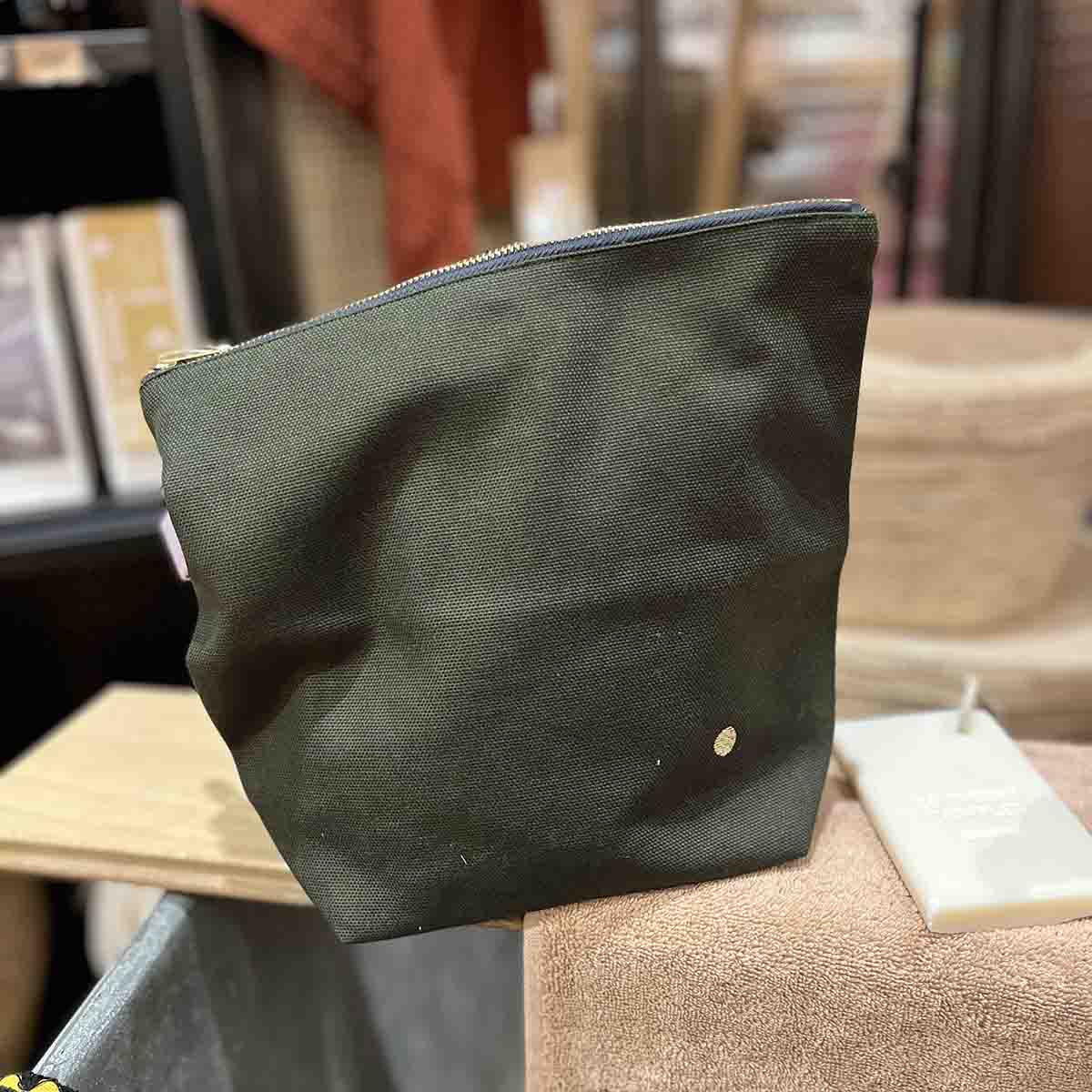 TROUSSE IONA KALE