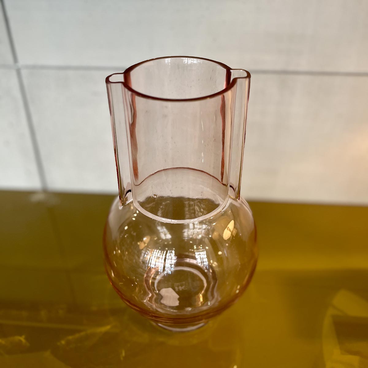VASE ROSE TRANSPARENT