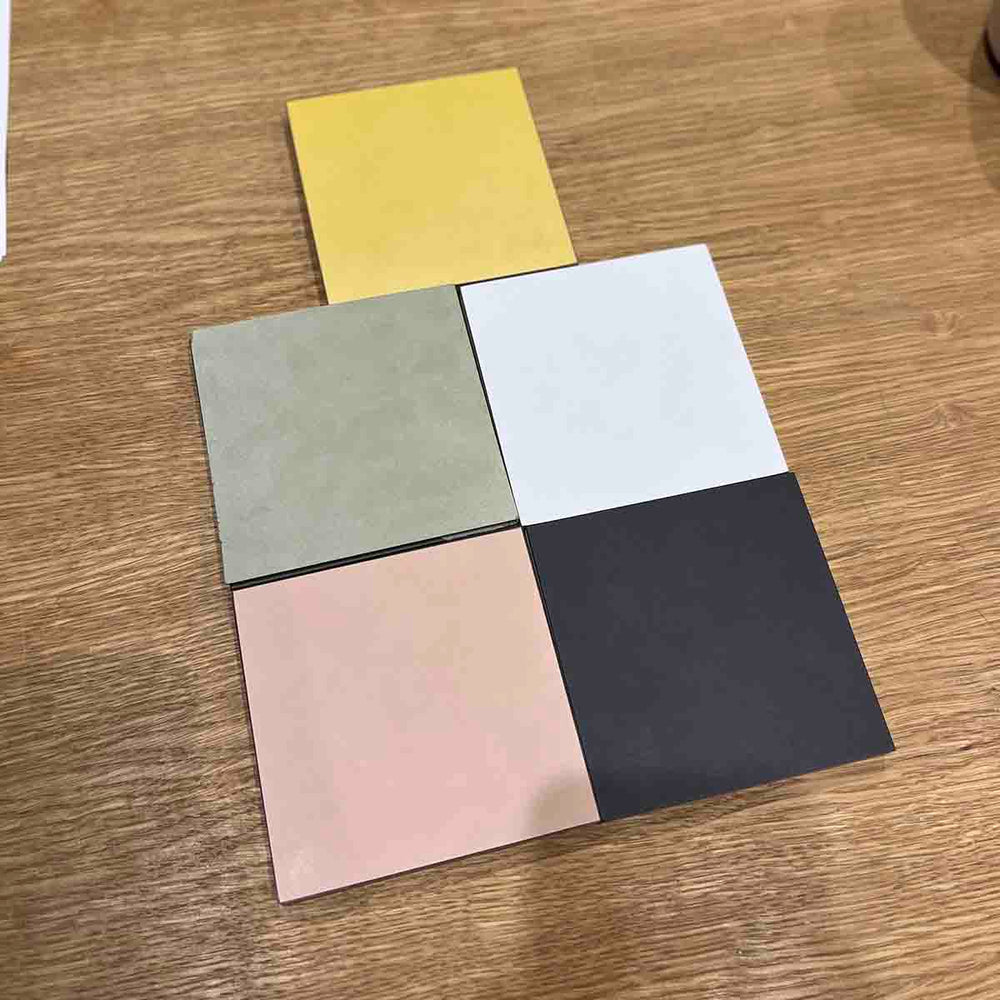 
                      
                        TABLE A MANGER GALET - XL
                      
                    