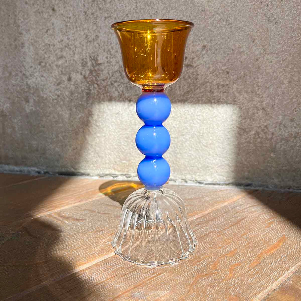
                      
                        BOUGEOIR EN VERRE
                      
                    