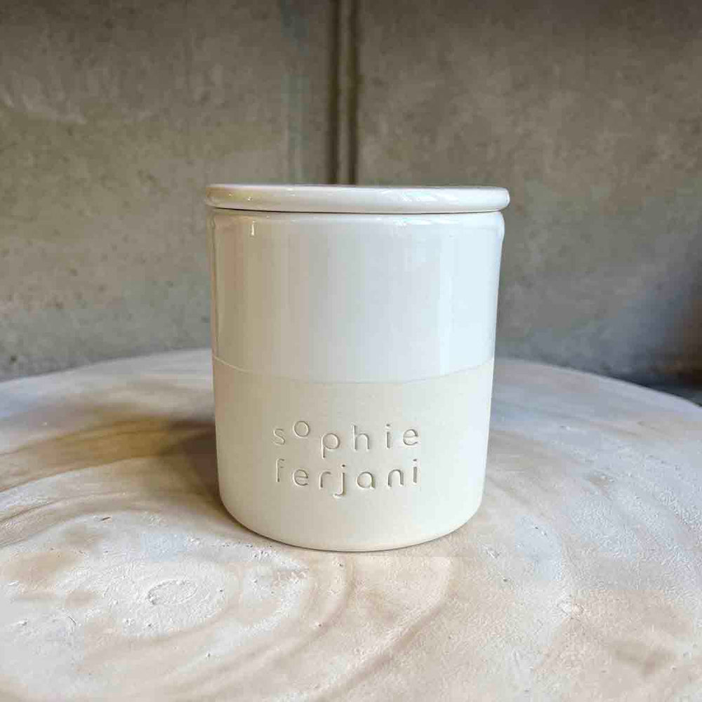 
                      
                        BOUGIE JASMIN X SOPHIE FERJANI - BLANC
                      
                    