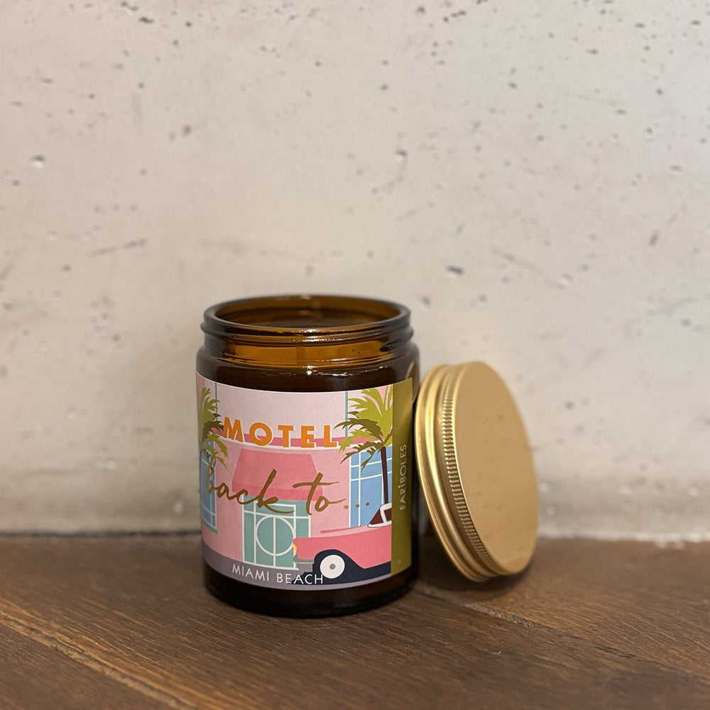 
                      
                        BOUGIE VOYAGE PARFUMÉ
                      
                    