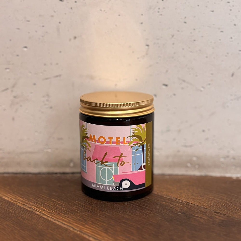 
                      
                        BOUGIE VOYAGE PARFUMÉ
                      
                    