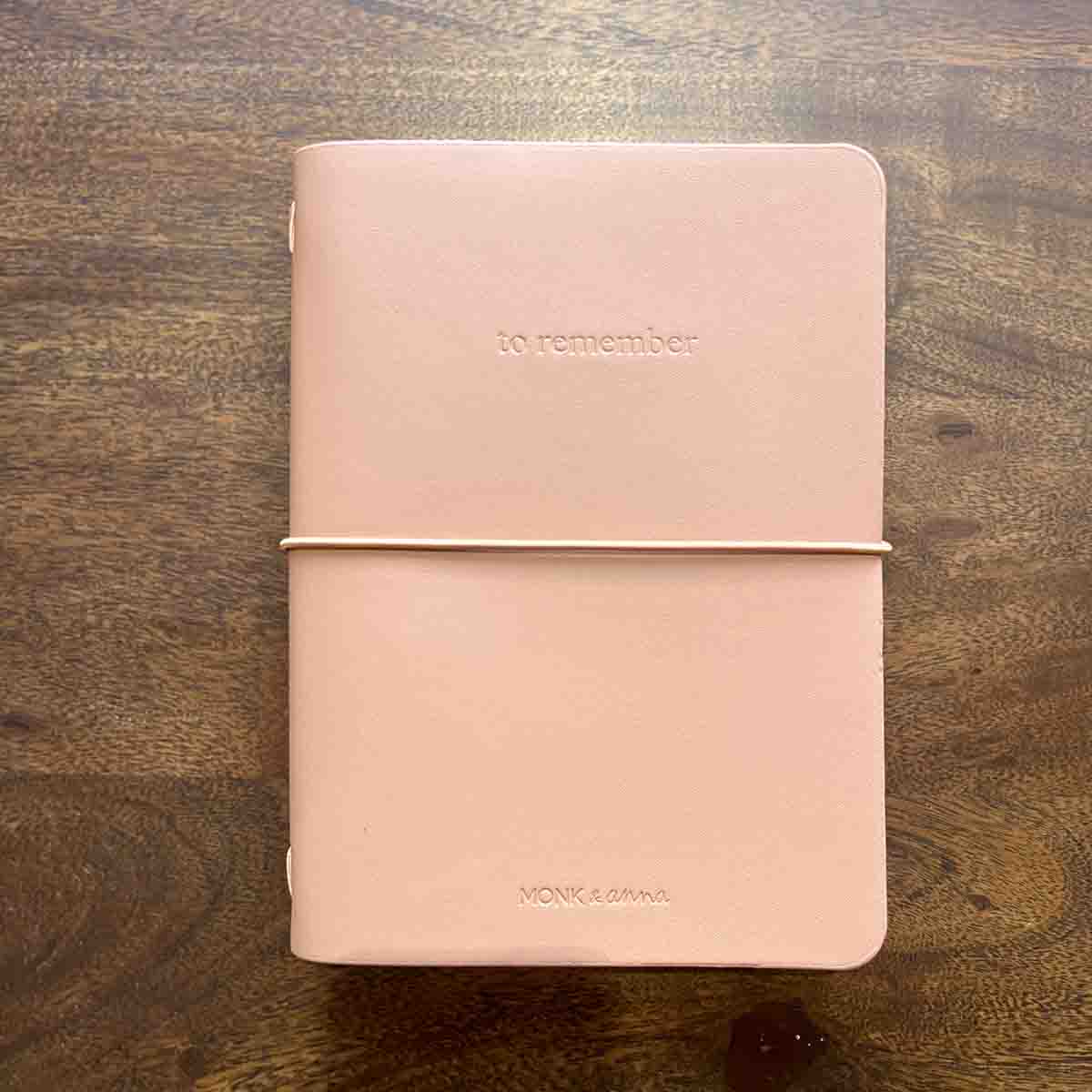 CARNET AVEC CORDON