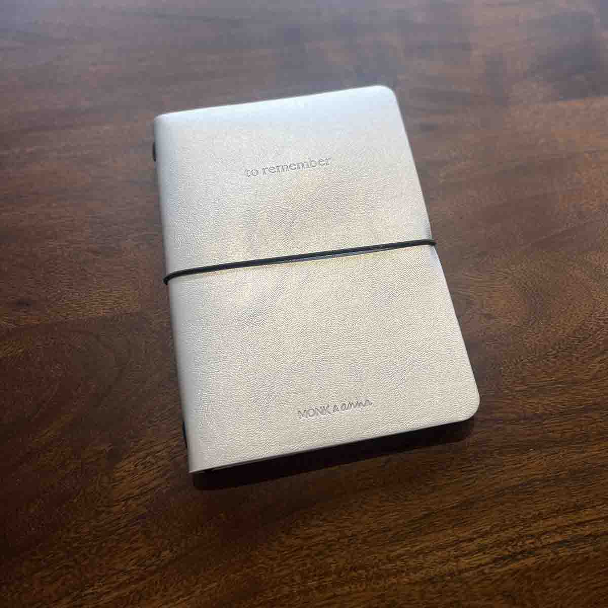 CARNET AVEC CORDON
