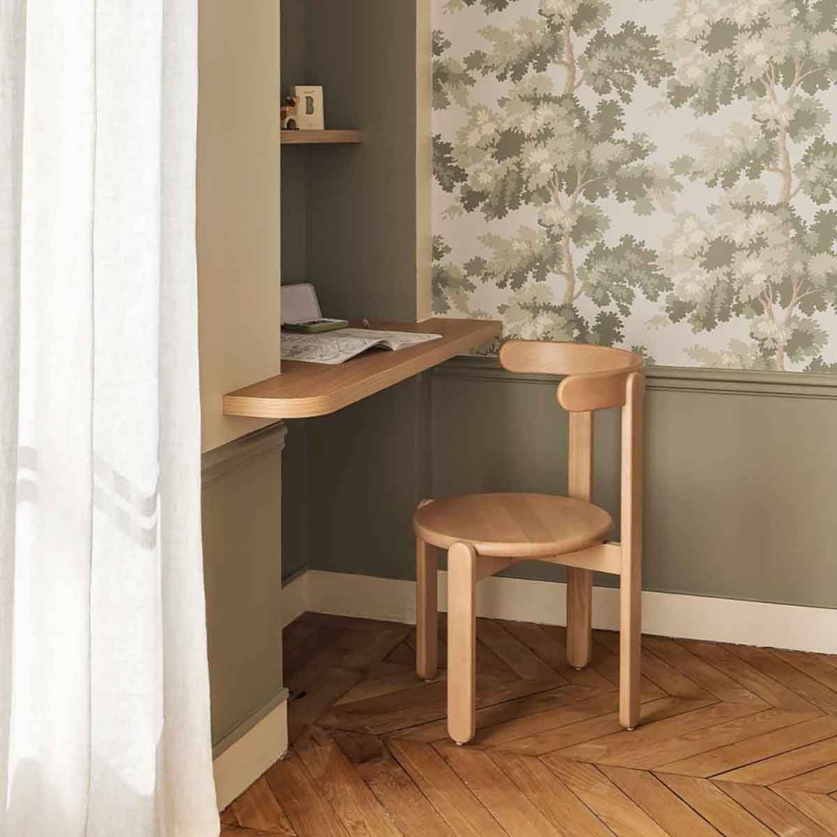 CHAISE LOUISON - BOIS VERNIS