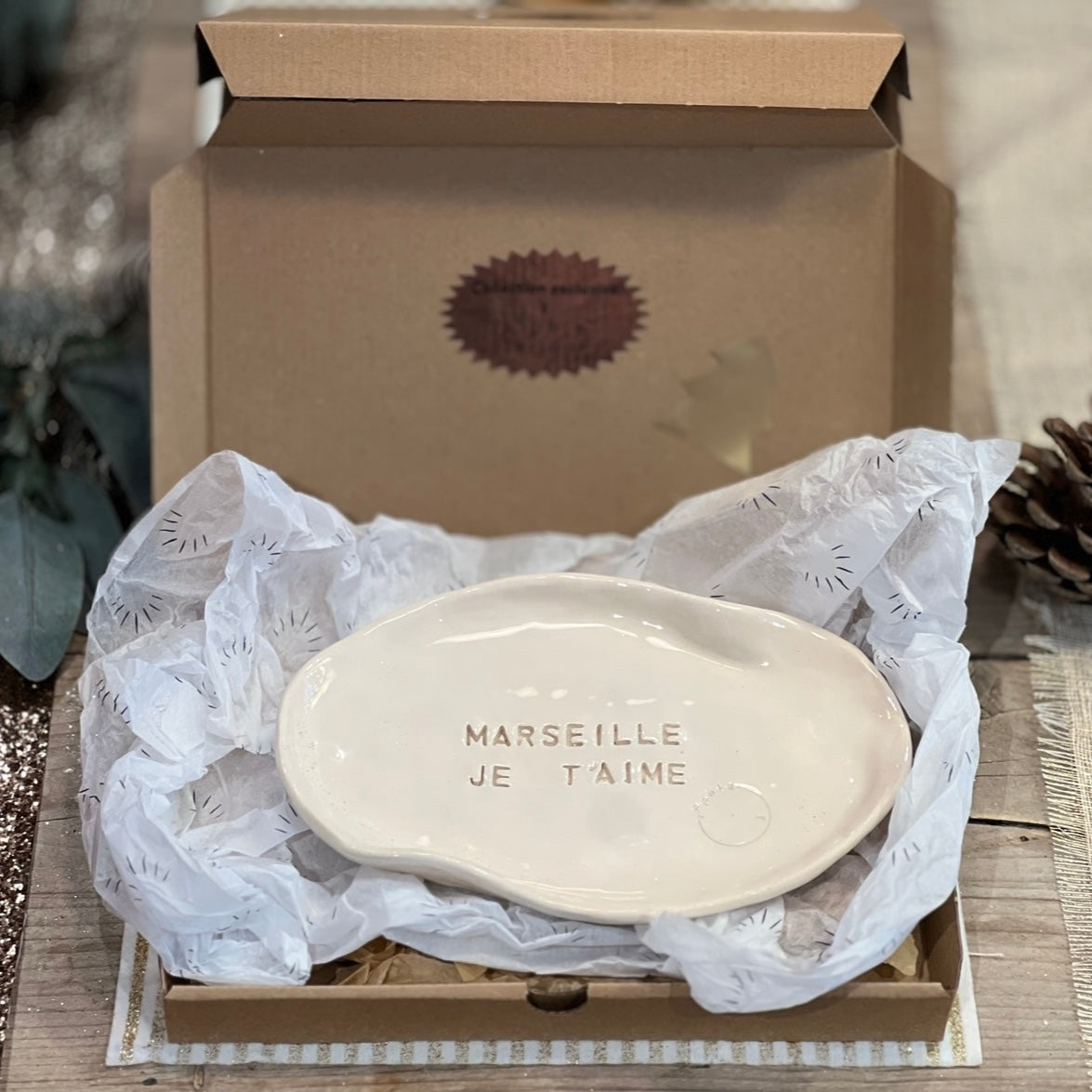 ASSIETTE DÉCORATIVE - MARSEILLE JE T'AIME