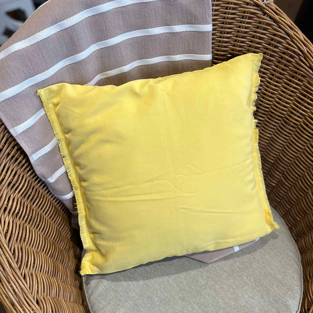 
                      
                        COUSSIN BIBI
                      
                    