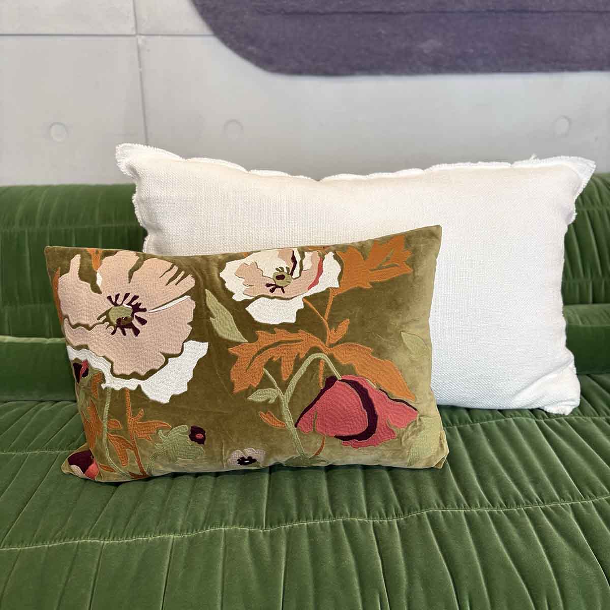 COUSSIN FLEUR 40 x 60 - OLIVE