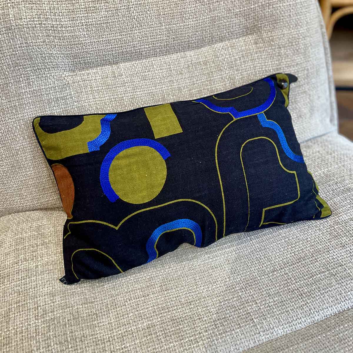 COUSSIN IDOLE NOIR