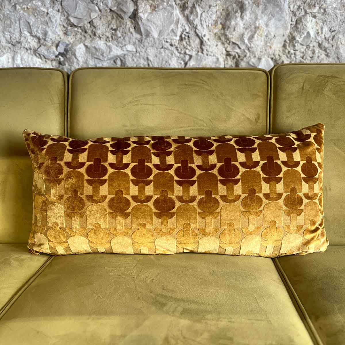COUSSIN MORDORÉ