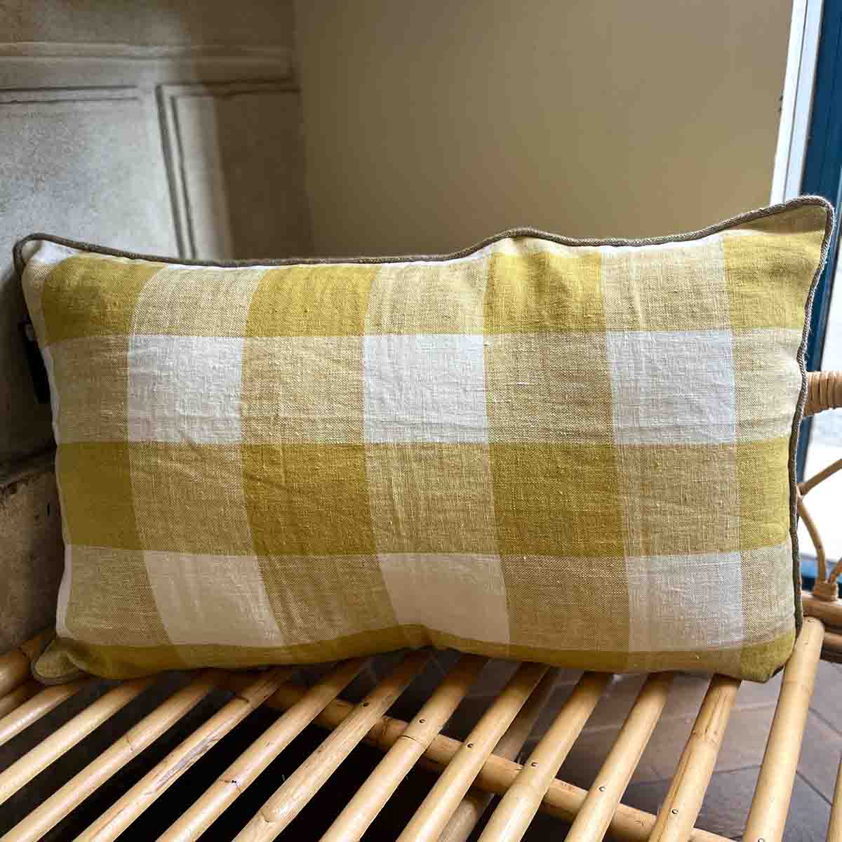 COUSSIN 50x80 - KARO