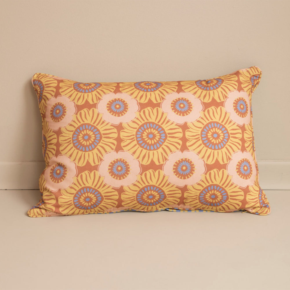 
                      
                        COUSSIN VICTORIA
                      
                    