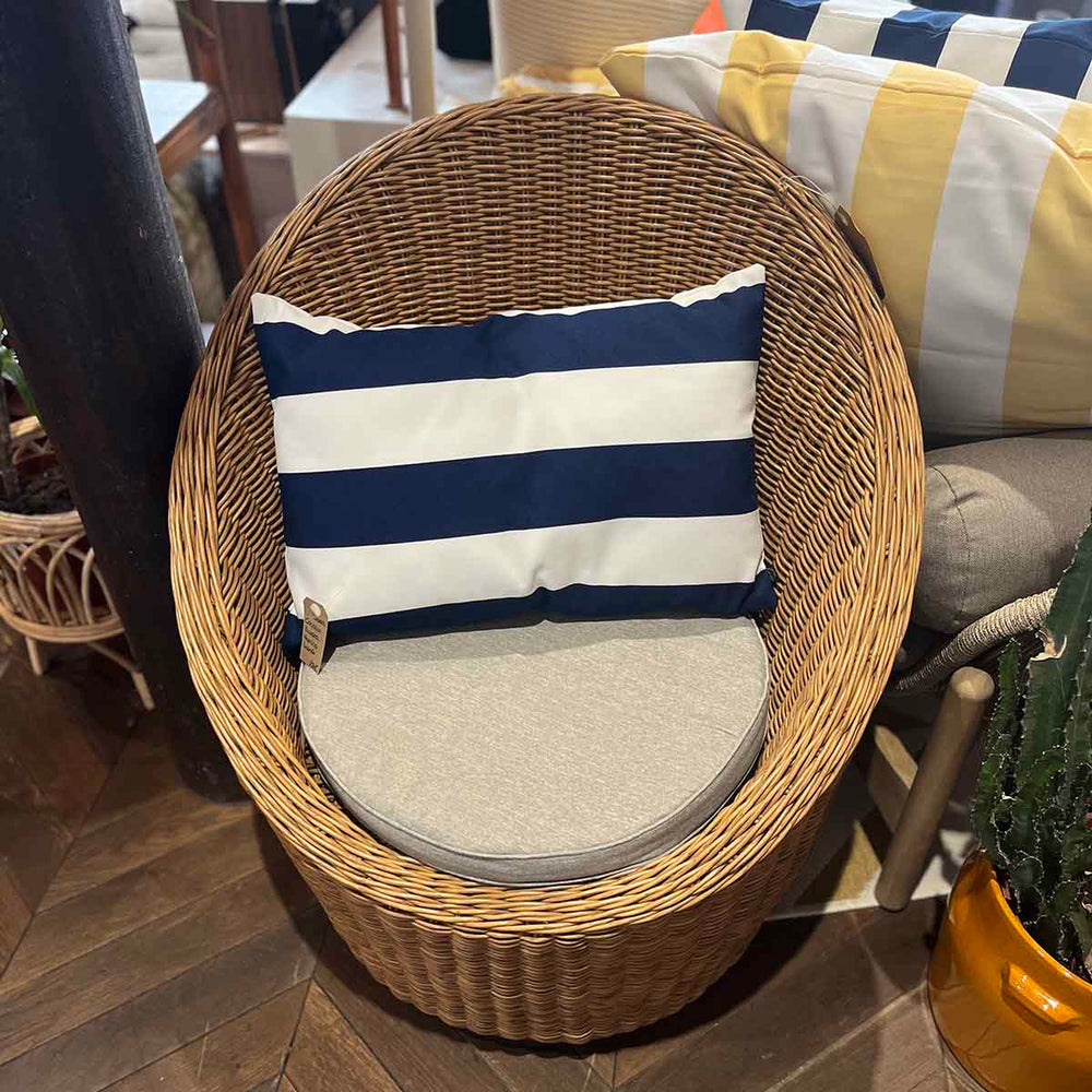 
                      
                        FAUTEUIL RORO
                      
                    