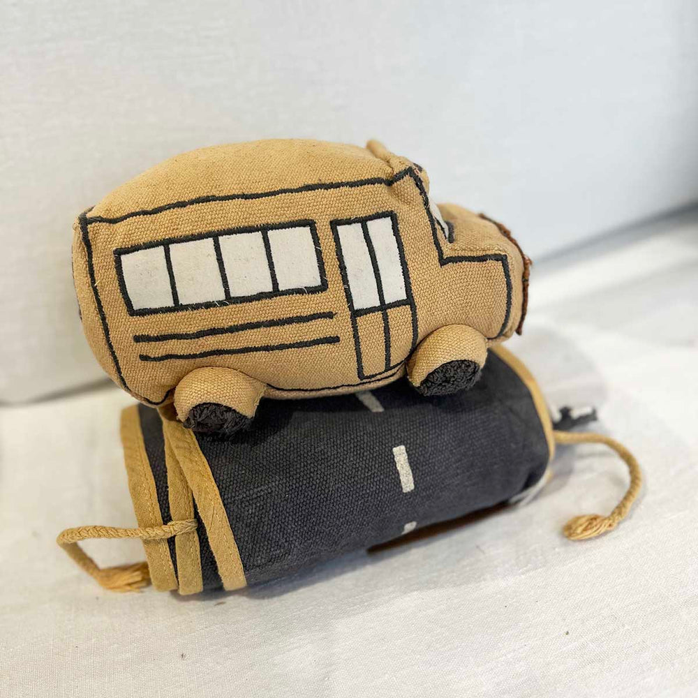 
                      
                        JEUX BUS
                      
                    