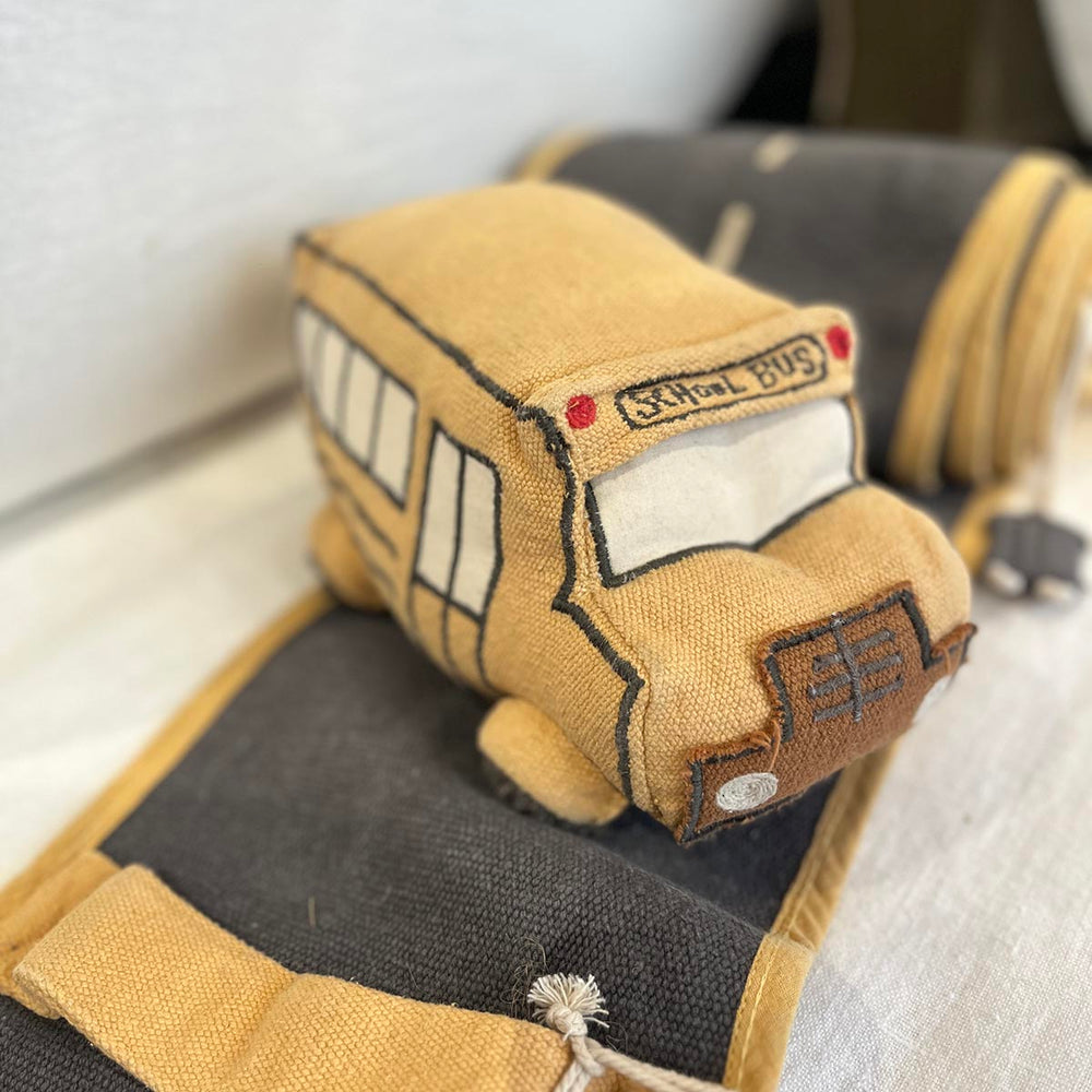 
                      
                        JEUX BUS
                      
                    