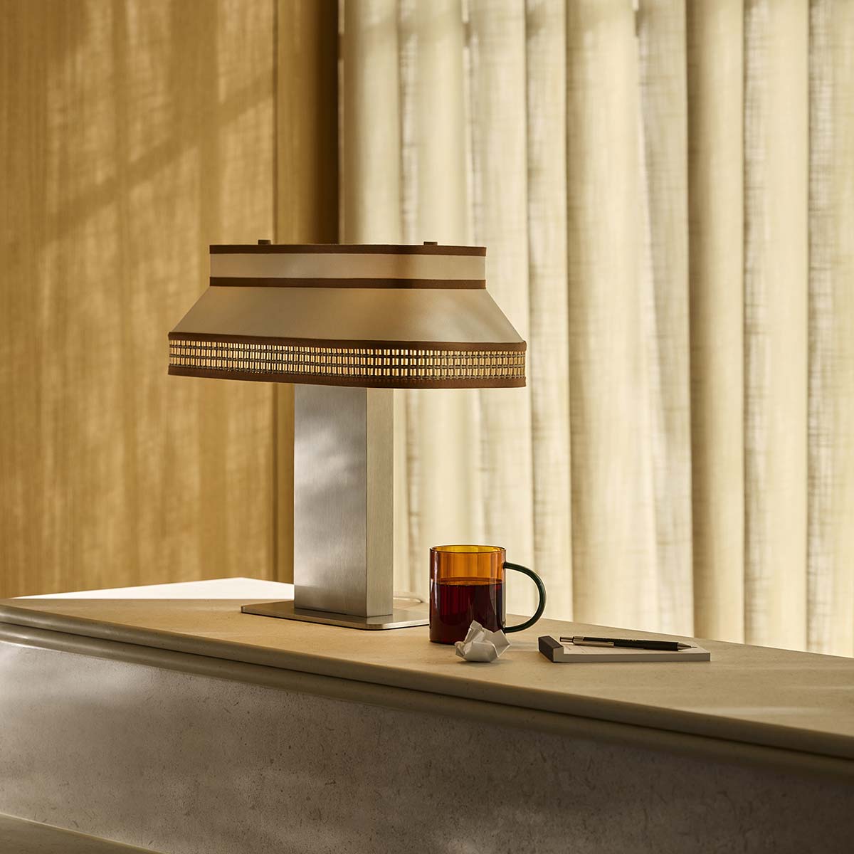 LAMPE À POSER SQUARE