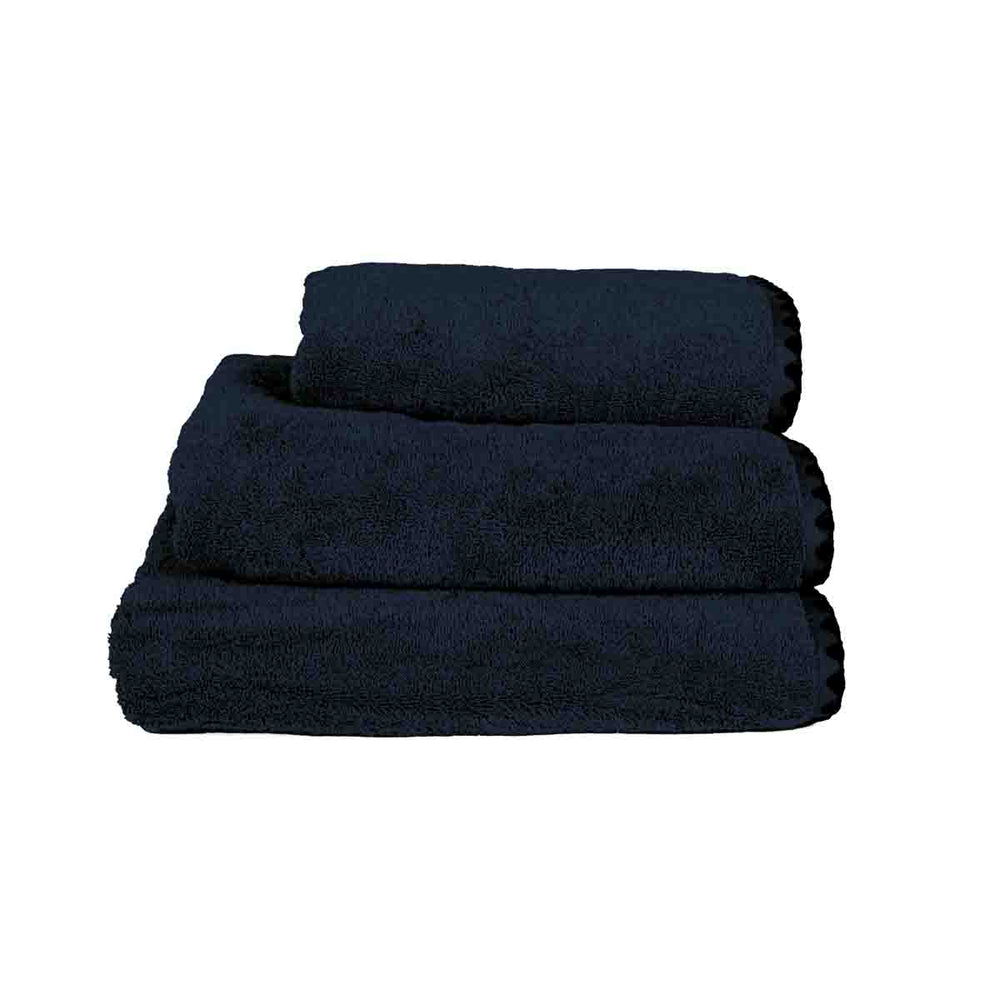 
                      
                        SERVIETTE DE BAIN ISSEY - 3 TAILLES
                      
                    