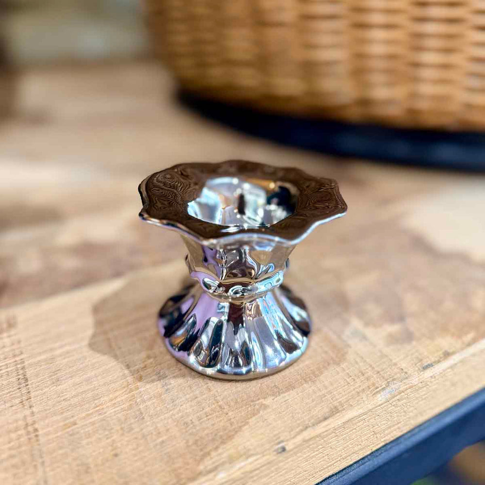 
                      
                        LOT DE 4 COQUETIER CHROME
                      
                    