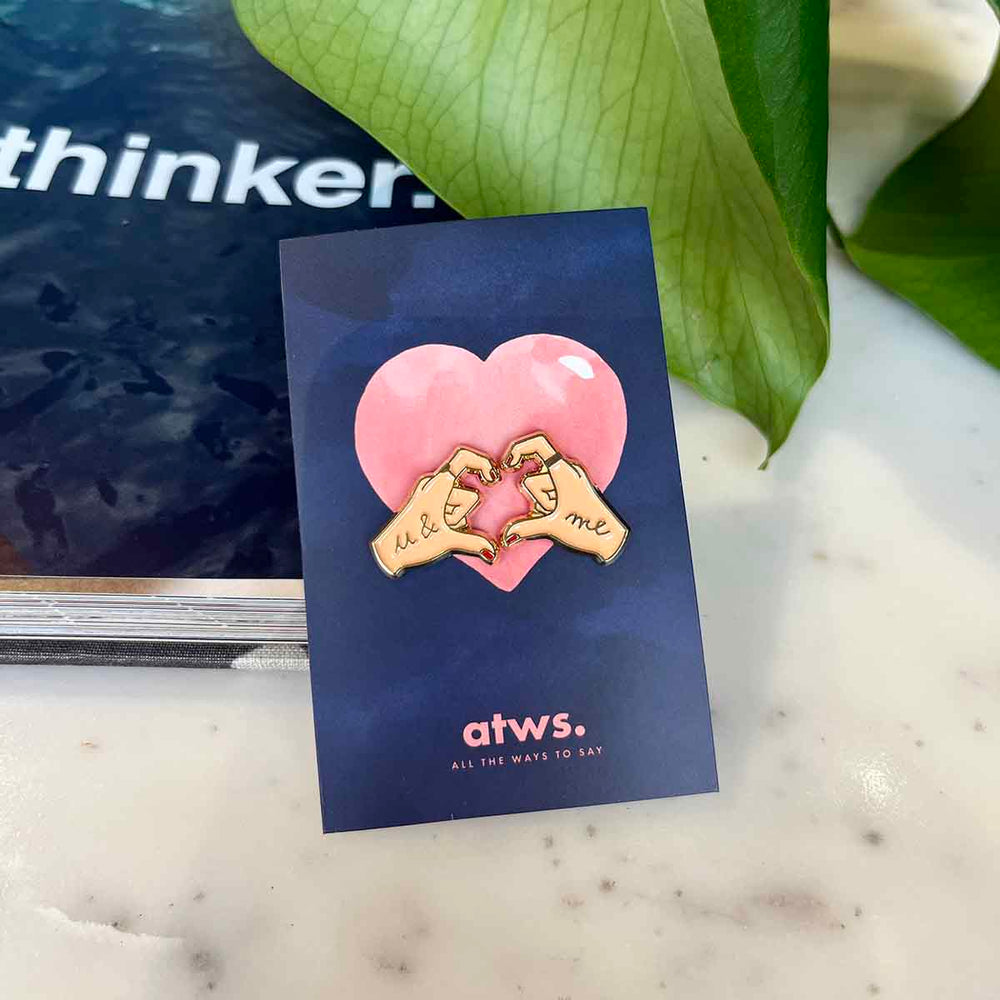 PINS - AMOUR