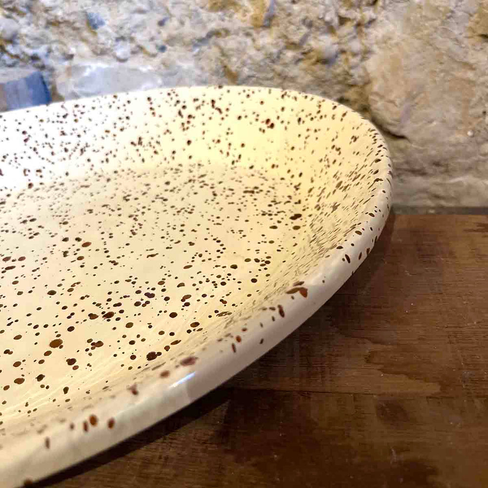 
                      
                        PLAT OVAL
                      
                    
