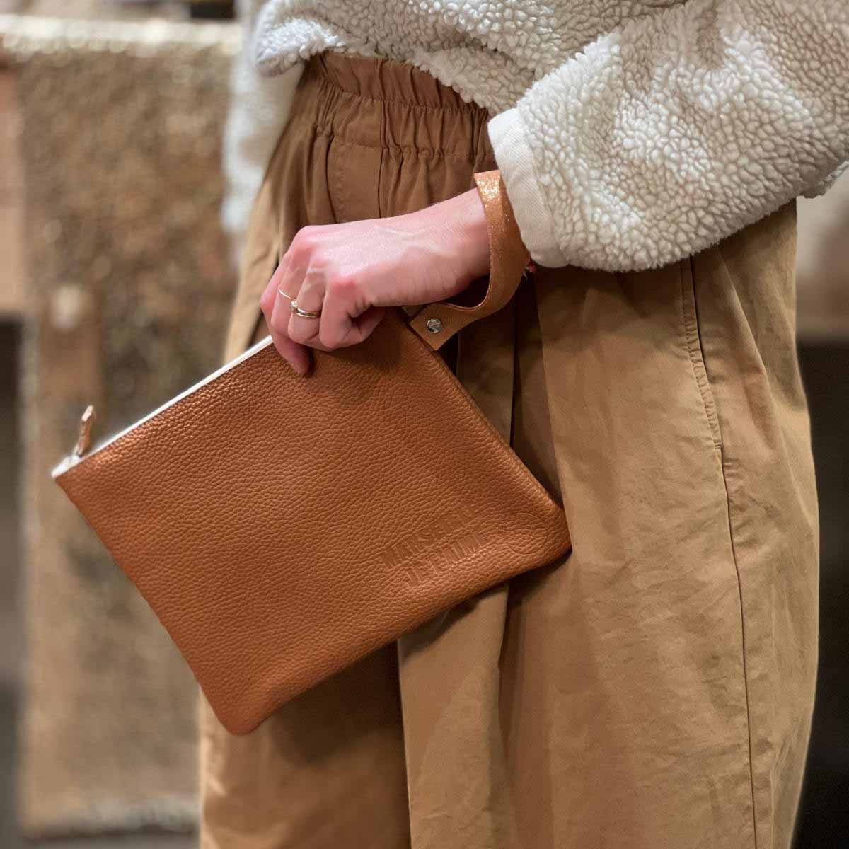 POCHETTE EN CUIR - MARSEILLE JE T'AIME