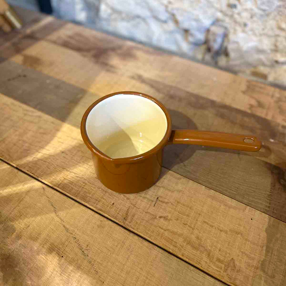 
                      
                        POT À LAIT
                      
                    