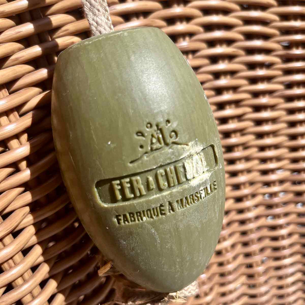 
                      
                        SAVON OLIVE
                      
                    