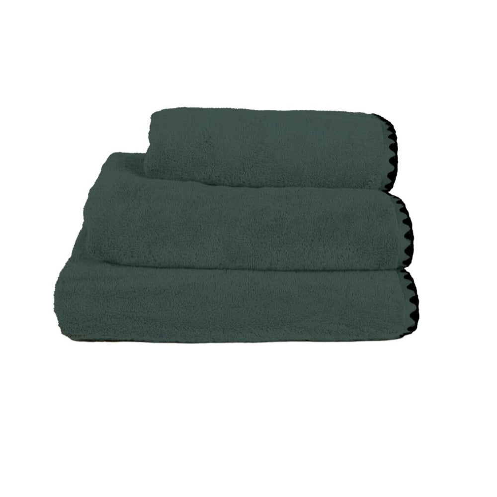 
                      
                        SERVIETTE DE BAIN ISSEY
                      
                    