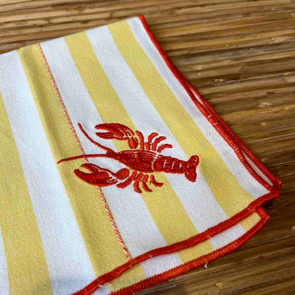 LOT 2 SERVIETTES DE TABLE BRODERIE HOMARD