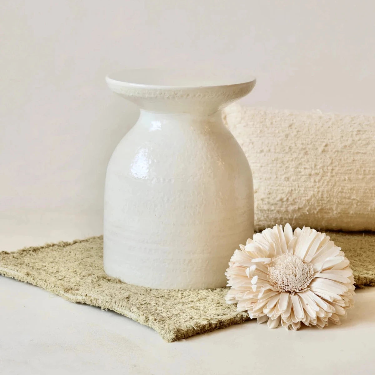 TABLES D'APPOINT CALLA - CALCAIRE