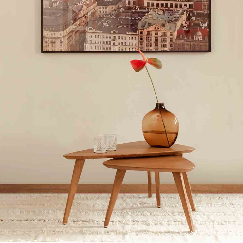TABLE BASSE TRIANGULAIRE