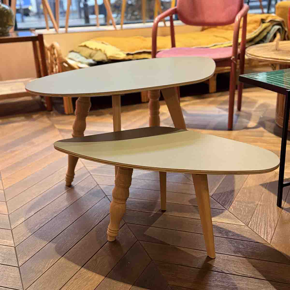 LOT 2 TABLES GALET KAKI