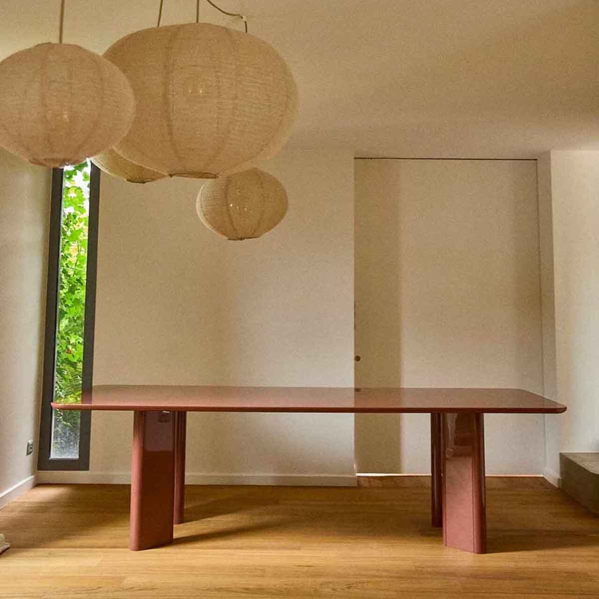 TABLE RECTANGULAIRE VICTOIRE - BOIS LAQUÉ