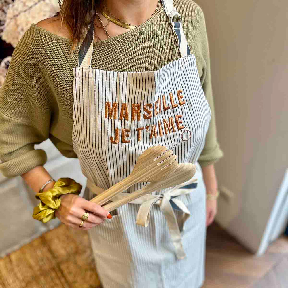 
                      
                        TABLIER MARSEILLE JE T'AIME
                      
                    