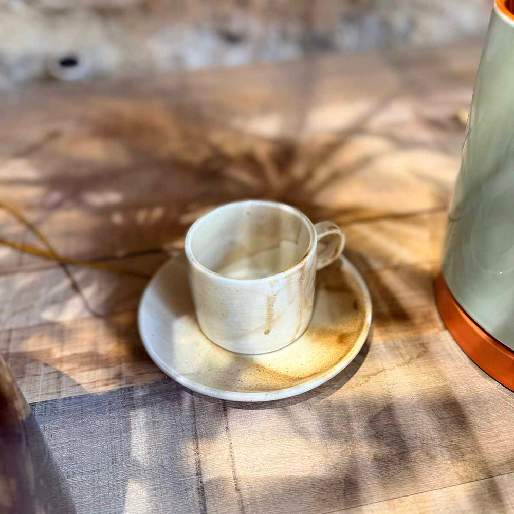
                      
                        ENSEMBLE TASSE ET SOUCOUPE
                      
                    
